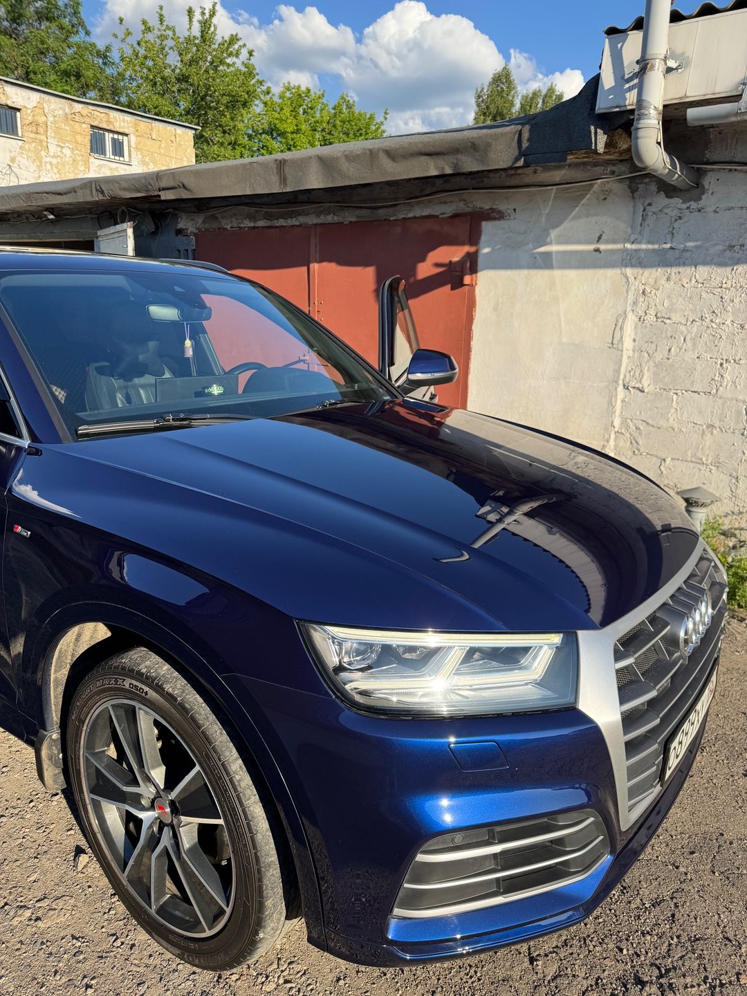 Audi Q5 после полировки и защиты кузова в студии Радар